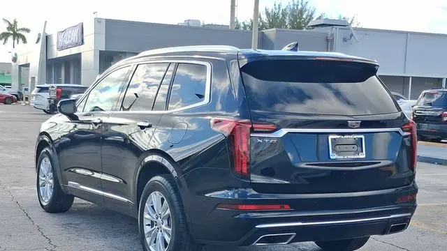 2023 Cadillac XT6 Luxury