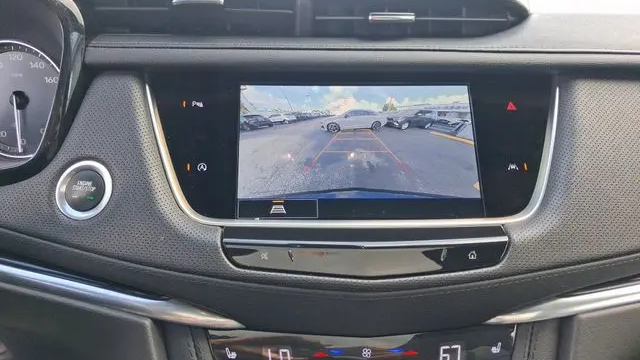 2023 Cadillac XT6 Luxury