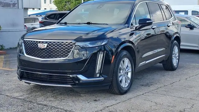 2023 Cadillac XT6 Luxury