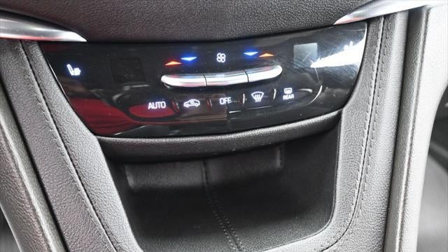 2023 Cadillac XT6 Luxury