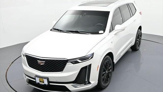 2023 Cadillac XT6 Luxury
