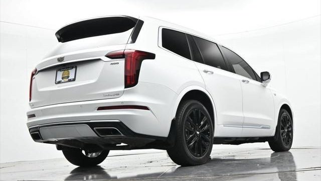 2023 Cadillac XT6 Luxury