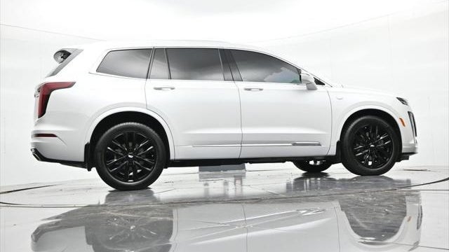 2023 Cadillac XT6 Luxury
