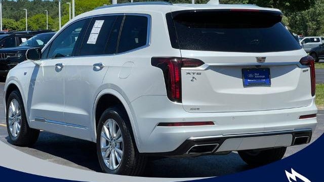 2024 Cadillac XT6 Luxury