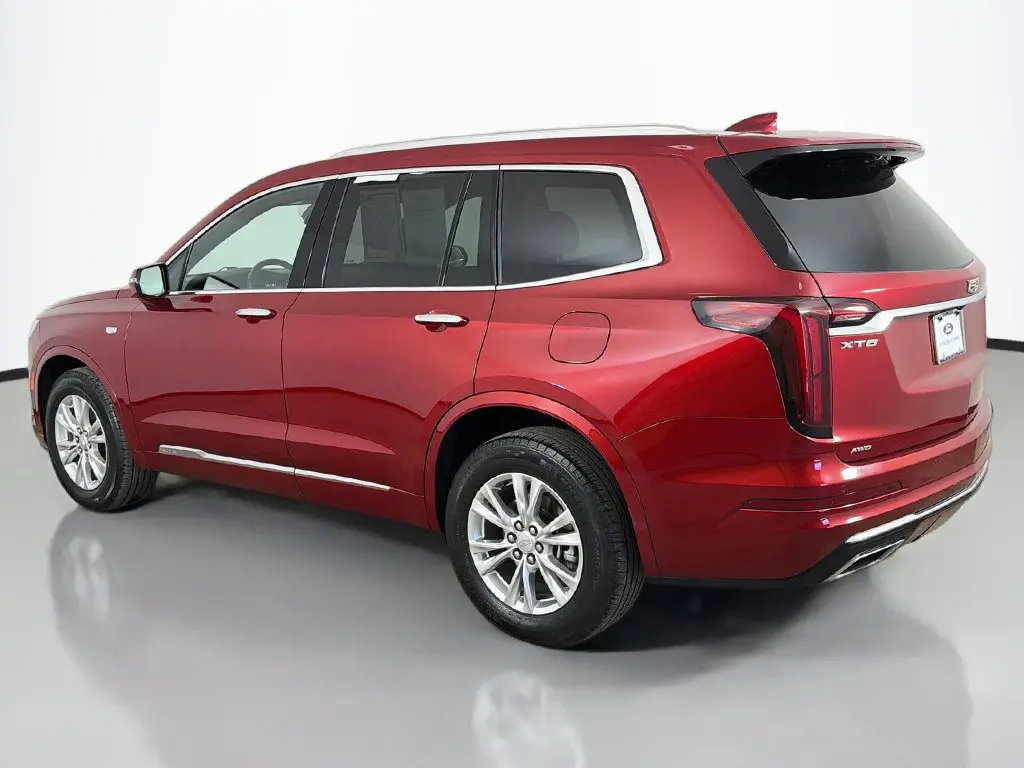 2024 Cadillac XT6 - $33,699