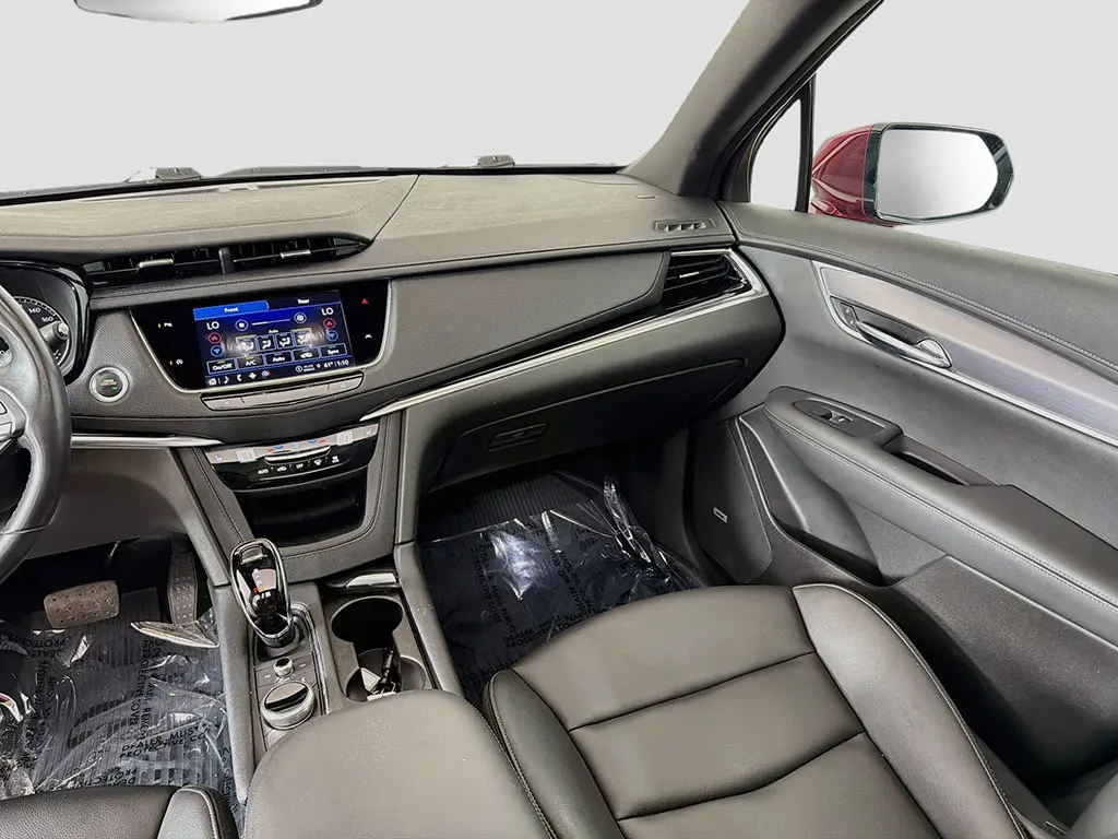 2024 Cadillac XT6 - $33,699