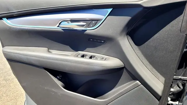 2024 Cadillac XT6 Luxury
