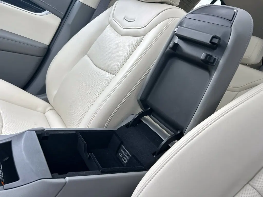 2024 Cadillac XT6 - $39,497