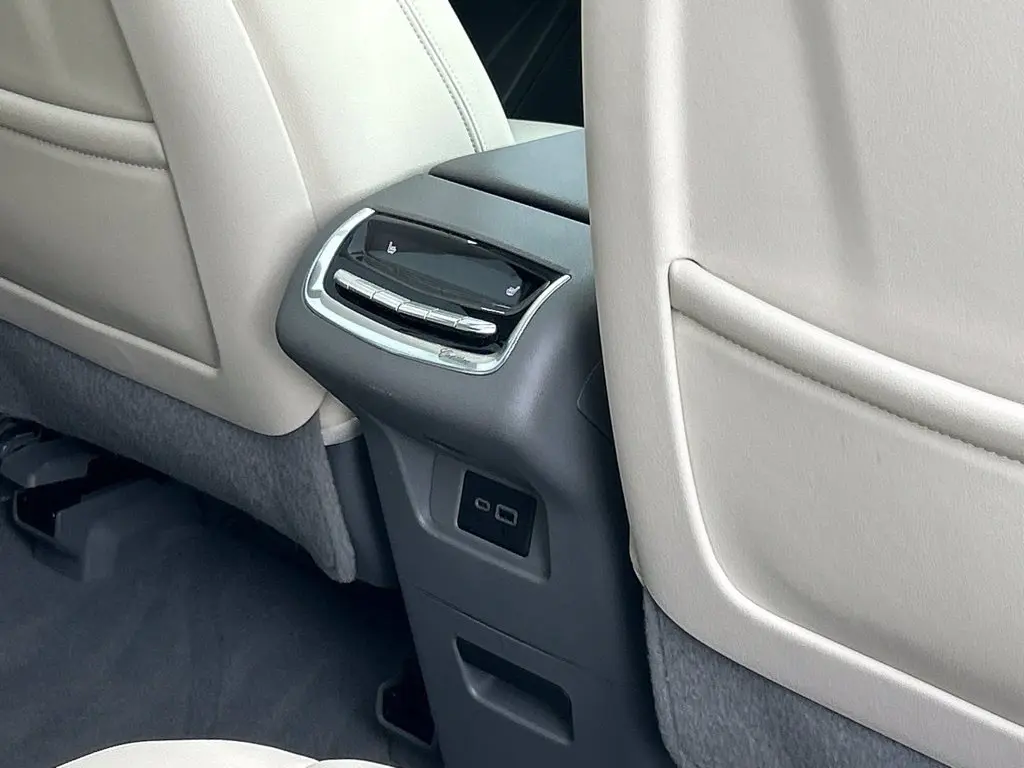 2024 Cadillac XT6 - $39,497