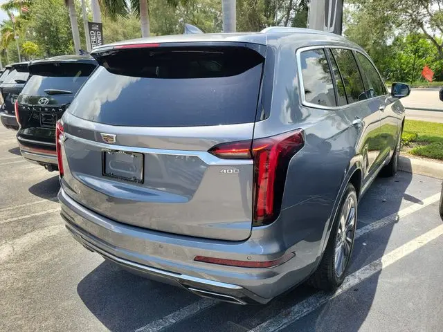 2021 Cadillac XT6 - $26,990