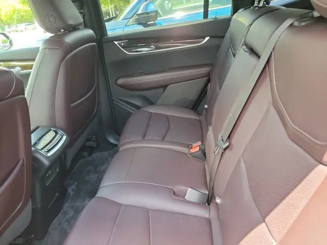2021 Cadillac XT6 - $26,990