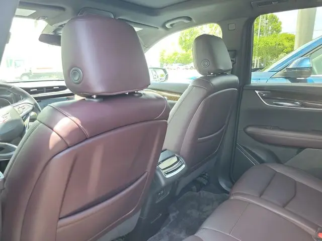 2021 Cadillac XT6 - $26,990