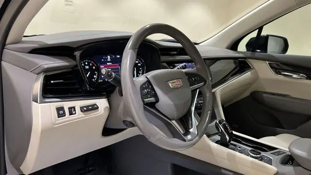 2022 Cadillac XT6 Premium Luxury