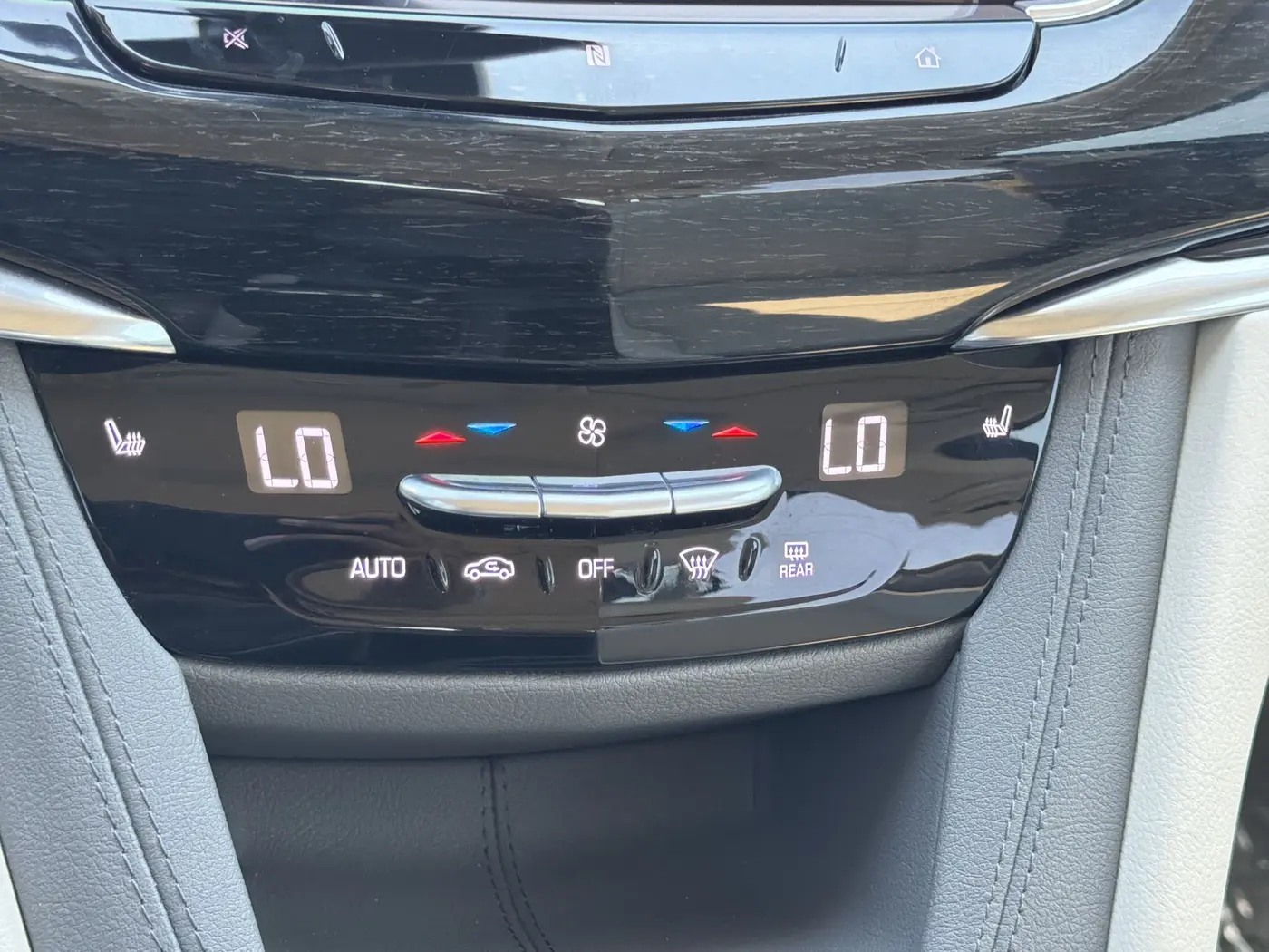 2020 Cadillac XT6 - $31,999