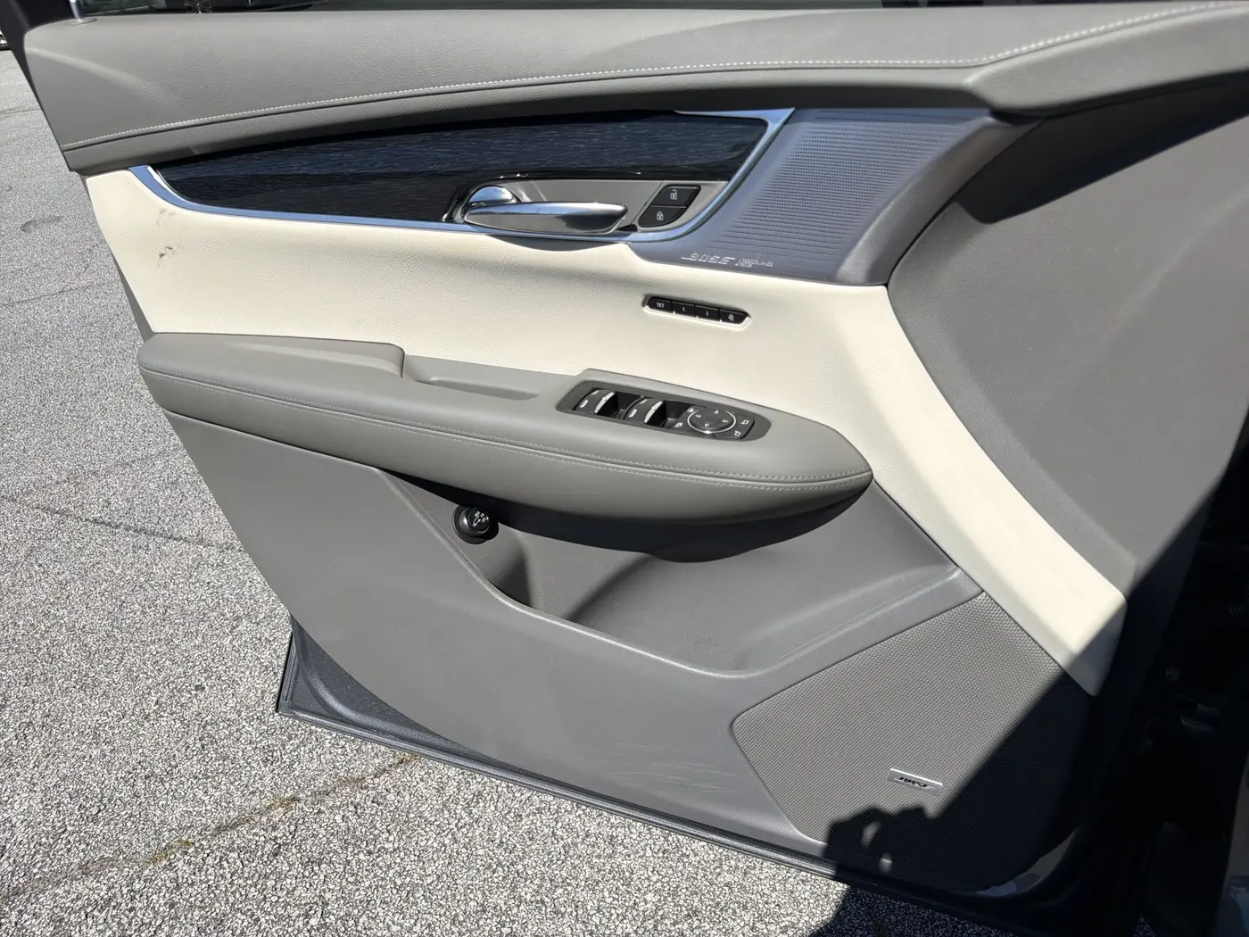 2020 Cadillac XT6 - $31,999