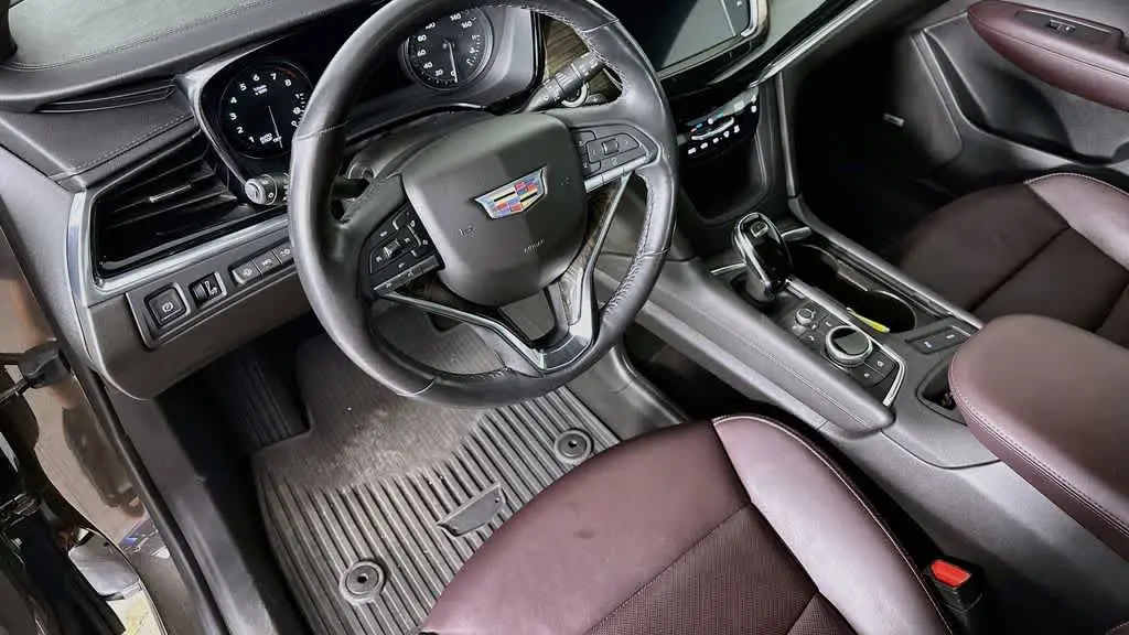 2020 Cadillac XT6 Premium Luxury