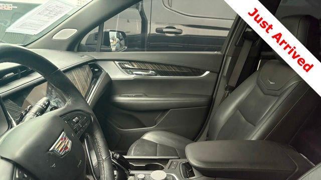 2023 Cadillac XT6 Premium Luxury
