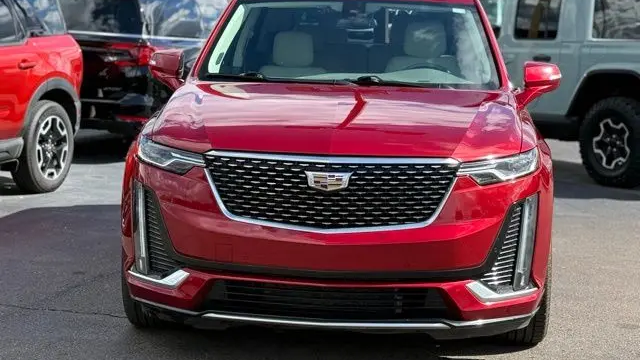 2023 Cadillac XT6 Premium Luxury