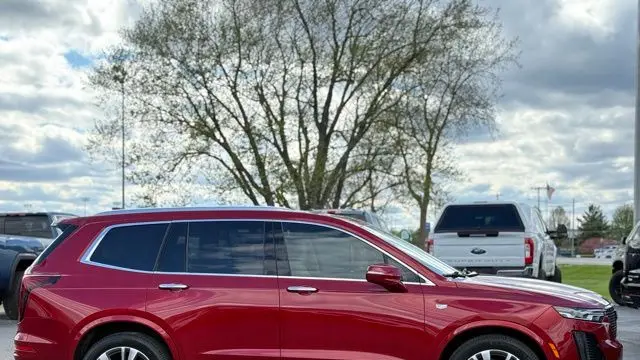 2023 Cadillac XT6 Premium Luxury