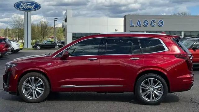 2023 Cadillac XT6 Premium Luxury