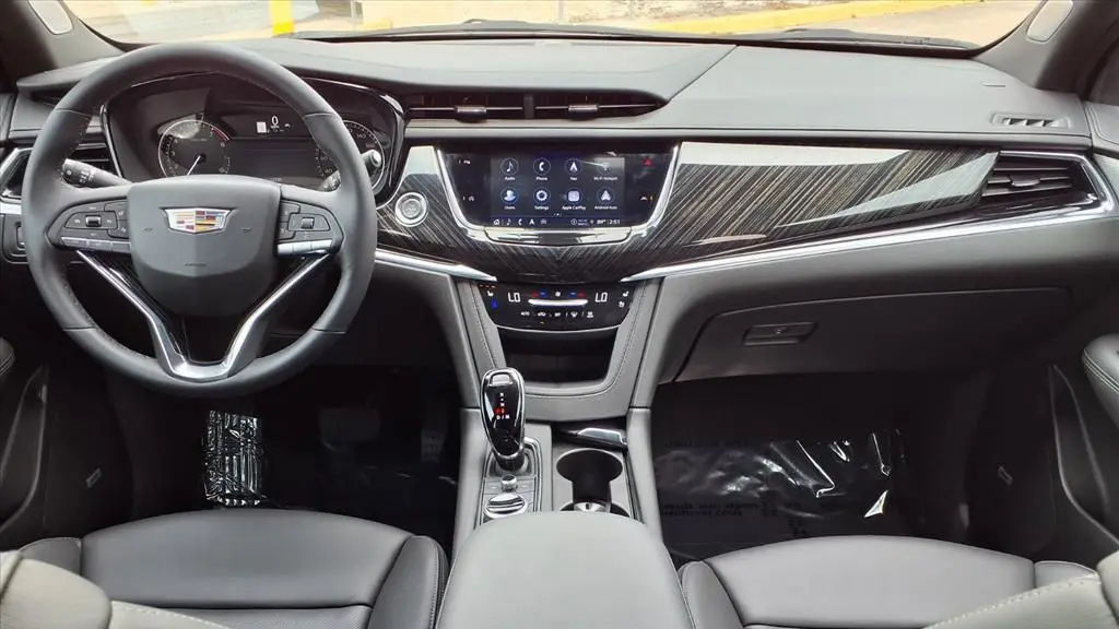 2025 Cadillac XT6 Premium Luxury
