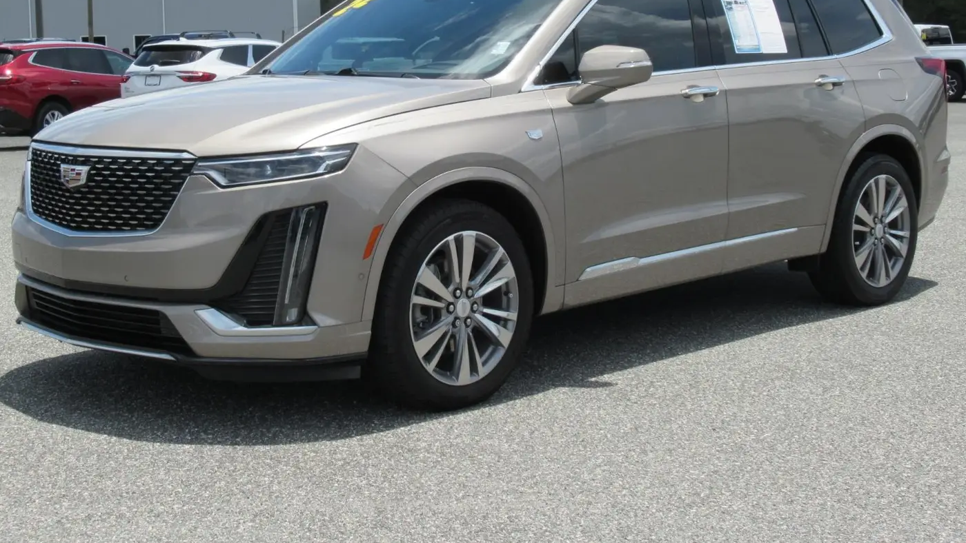2022 Cadillac XT6 Premium Luxury