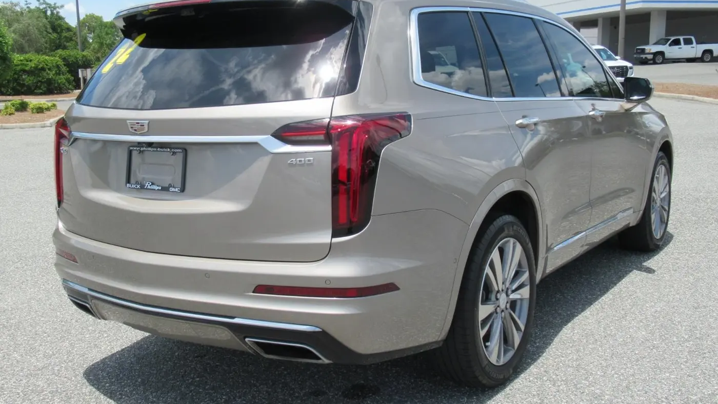 2022 Cadillac XT6 Premium Luxury
