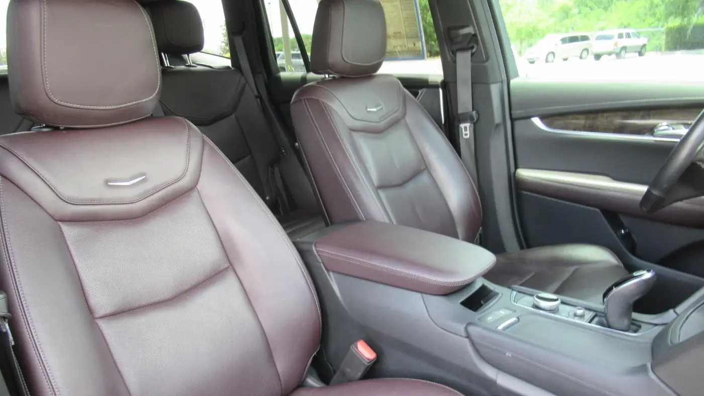 2022 Cadillac XT6 Premium Luxury