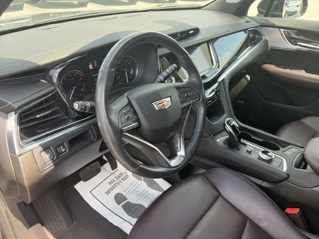 2023 Cadillac XT6 - $38,830
