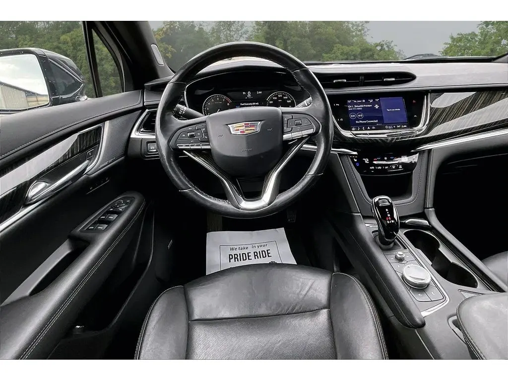 2023 Cadillac XT6 - $28,997