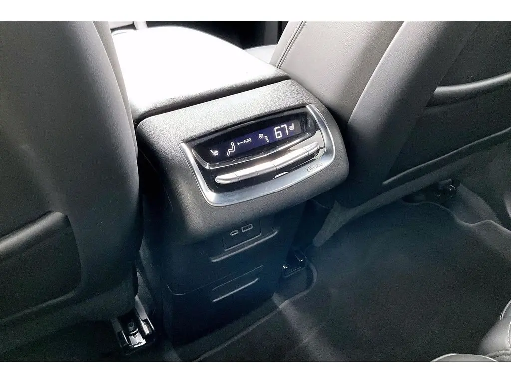 2023 Cadillac XT6 - $28,997