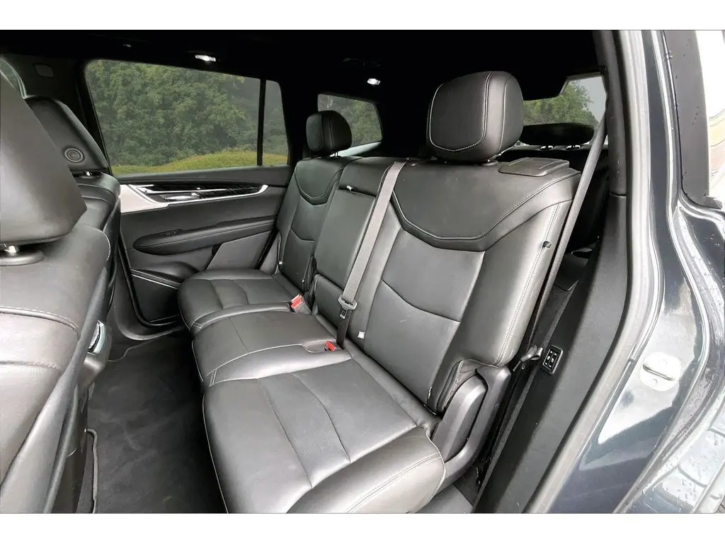 2023 Cadillac XT6 - $28,997