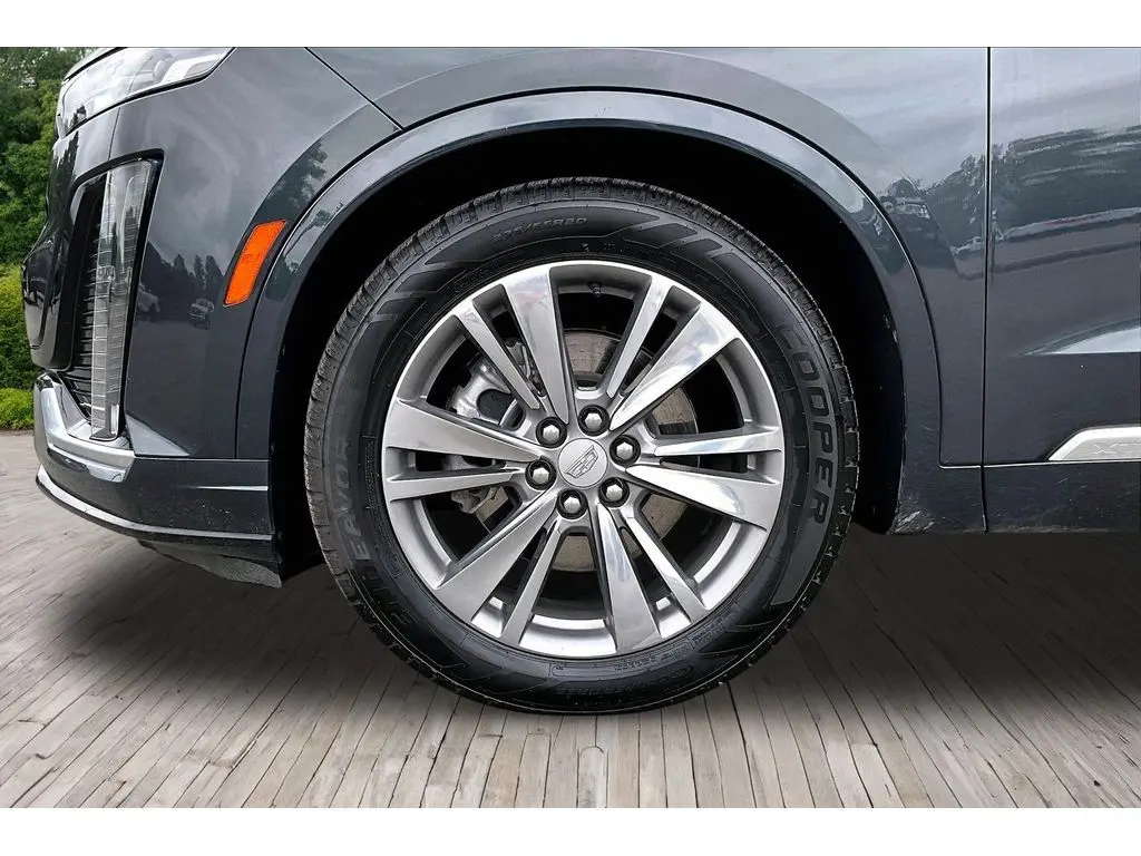 2023 Cadillac XT6 - $28,997