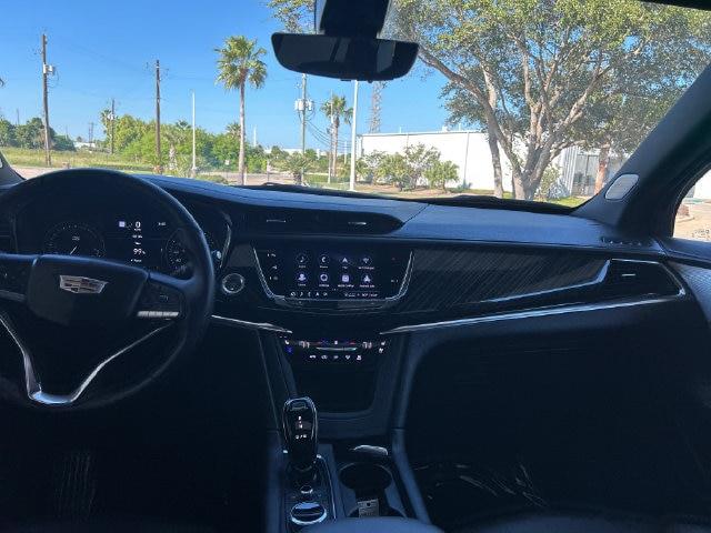 2025 Cadillac XT6 - $40,570