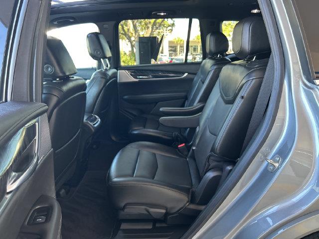 2025 Cadillac XT6 - $40,570