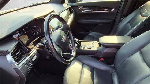 2022 Cadillac XT6 Premium Luxury