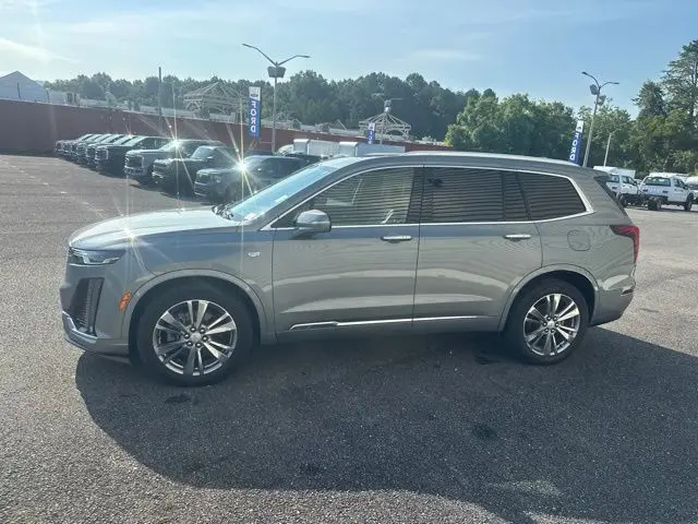 2023 Cadillac XT6