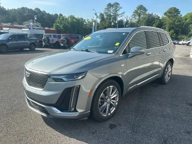 2023 Cadillac XT6