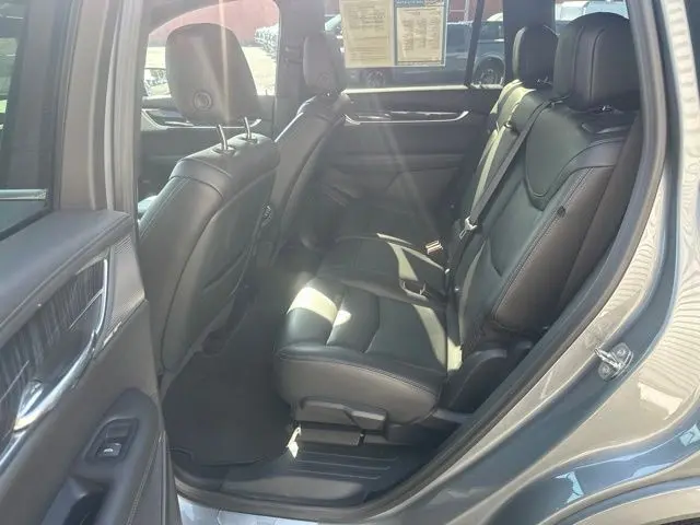 2023 Cadillac XT6