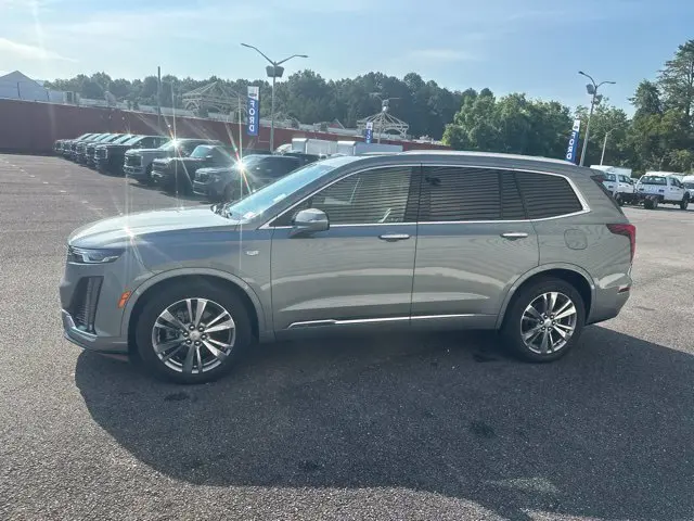 2023 Cadillac XT6