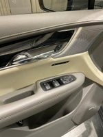 2025 XT6 Thumbnail 7