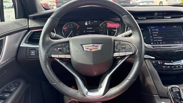 2020 Cadillac XT6 Premium Luxury