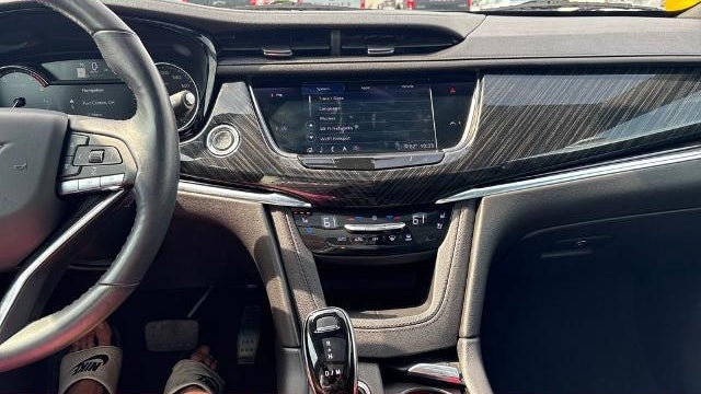 2020 Cadillac XT6 Premium Luxury