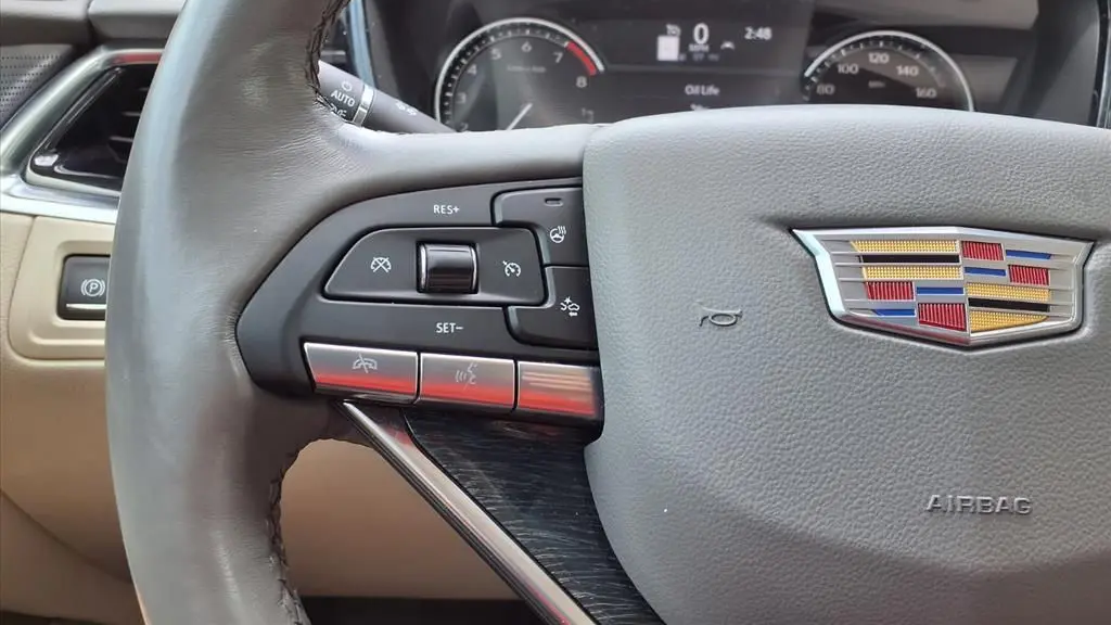 2024 Cadillac XT6 Premium Luxury