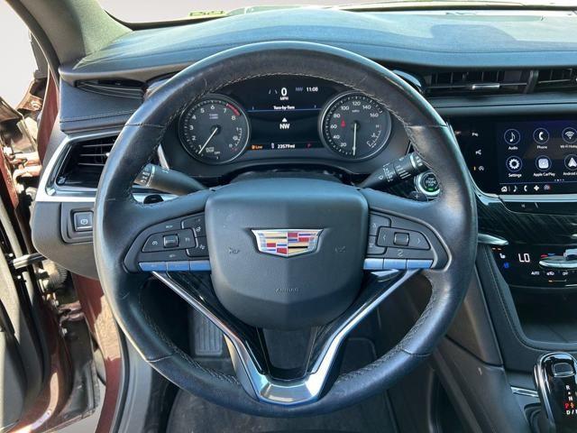 2022 Cadillac XT6