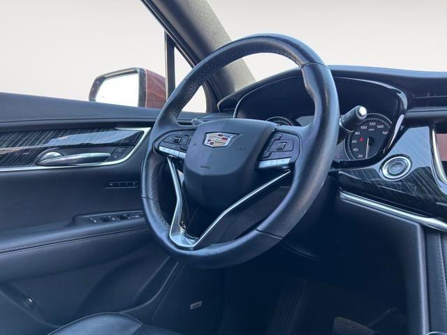 2022 Cadillac XT6
