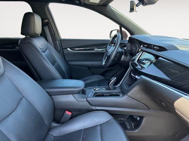 2022 Cadillac XT6