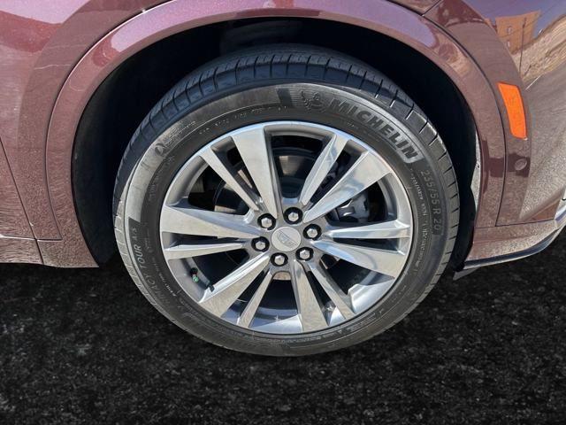 2022 Cadillac XT6