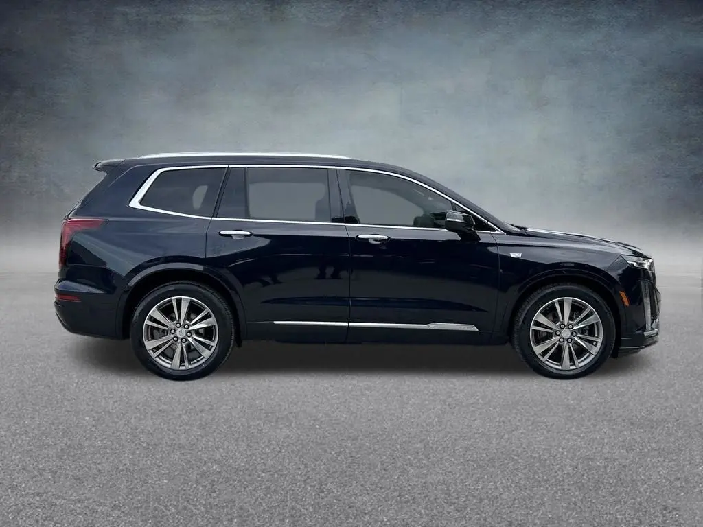 2021 Cadillac XT6 - $24,944
