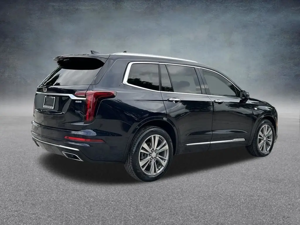 2021 Cadillac XT6 - $24,944